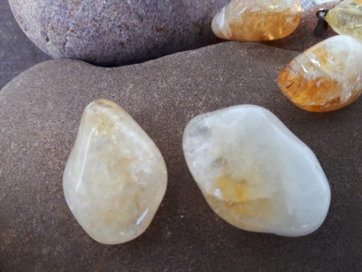 Tumbled Citrine Pebble – Pocket Stone – Natural Crystal Gemstone -Yellow Crystal Stone – Citrine palmstone – Raw Citrine November Birthstone