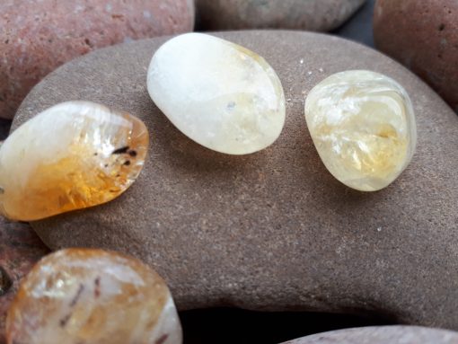 Tumbled Citrine Pebble – Pocket Stone – Natural Crystal Gemstone -Yellow Crystal Stone – Citrine palmstone – Raw Citrine November Birthstone